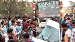 কুমিল্লার বুড়িচং উপজেলায় পেছন থেকে আসা বাসের ধাক্কায় প্রাইভেটকারের চালকসহ পাঁচ জন নিহত